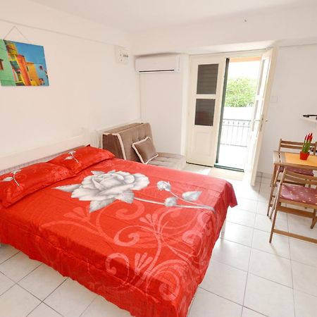 Leut Stone Residence Teodo Camera foto