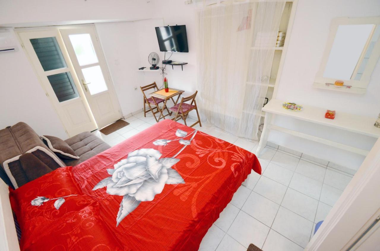 Leut Stone Residence Teodo Esterno foto